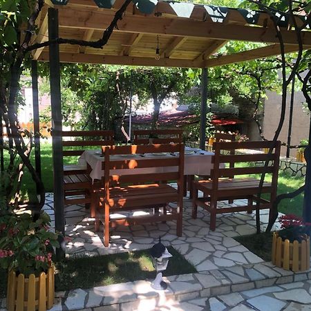 Vila Culli Përmet Esterno foto