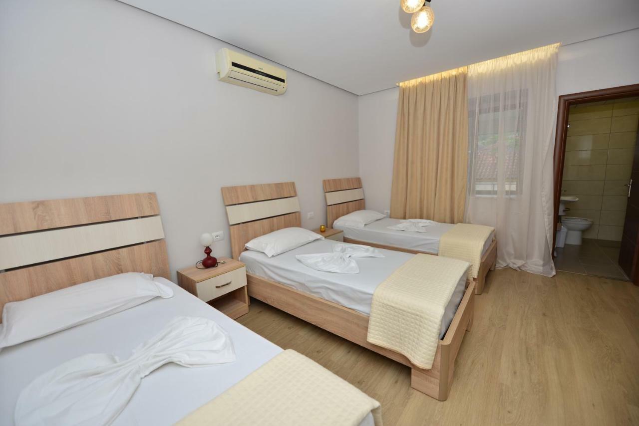 Vila Culli Përmet Esterno foto