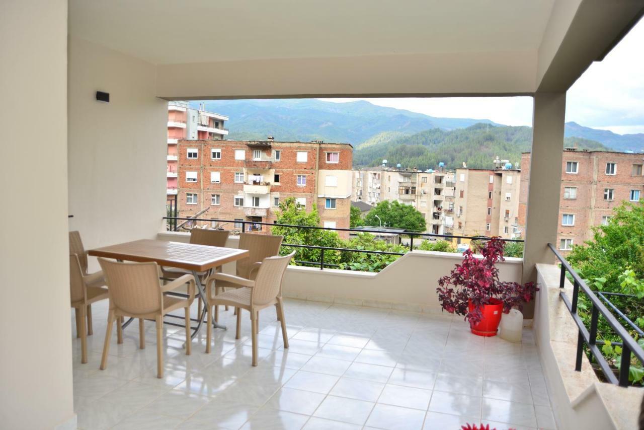 Vila Culli Përmet Esterno foto