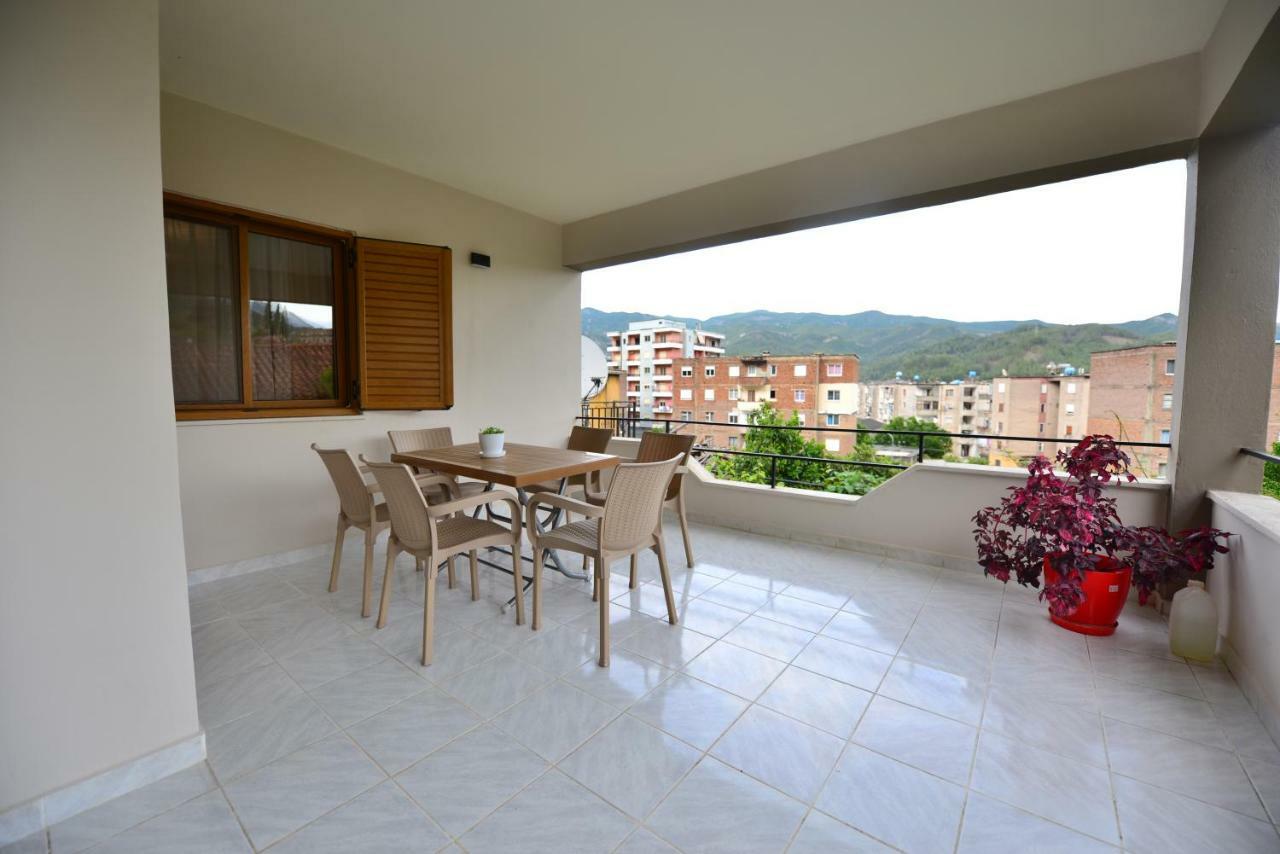 Vila Culli Përmet Esterno foto